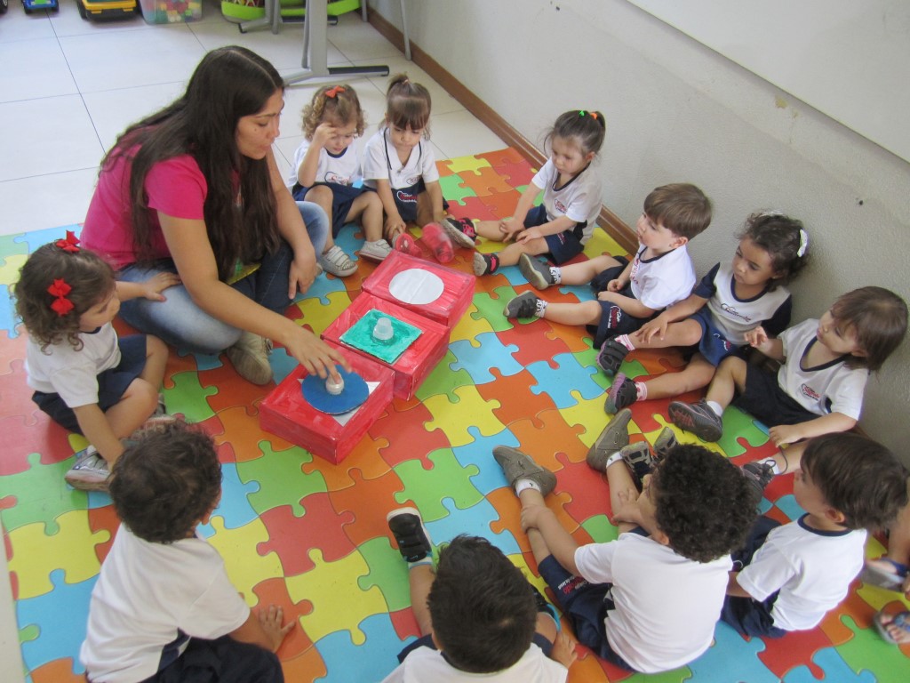 Projeto Jogos e Brincadeiras para Educação Infantil